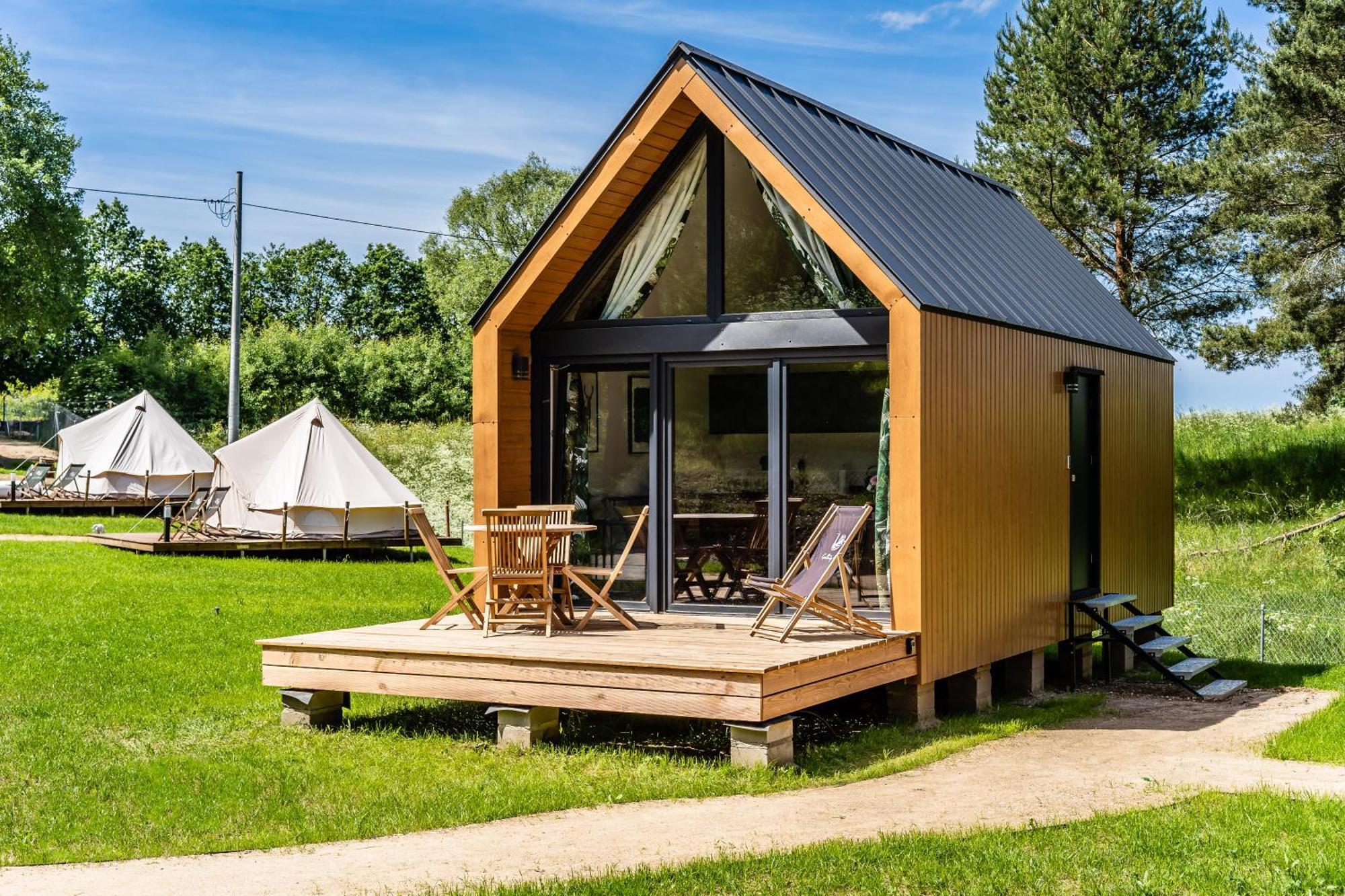 Gulbity Camp Villa Buitenkant foto